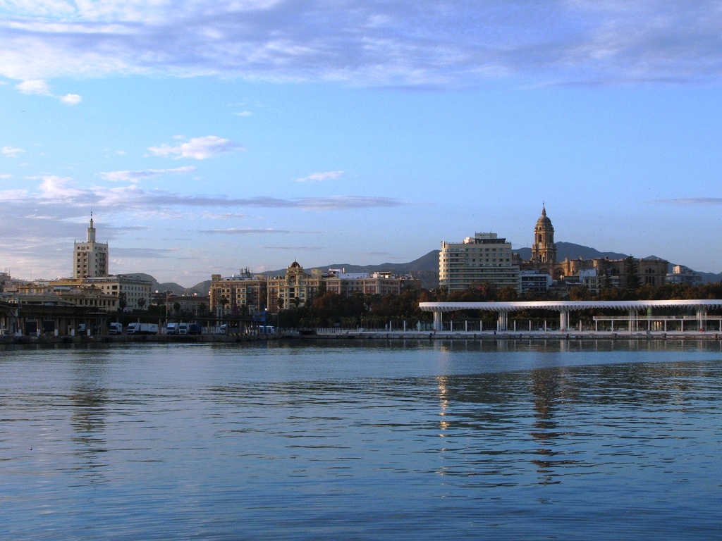 Cruceros por Andalucía desde el puerto de Málaga